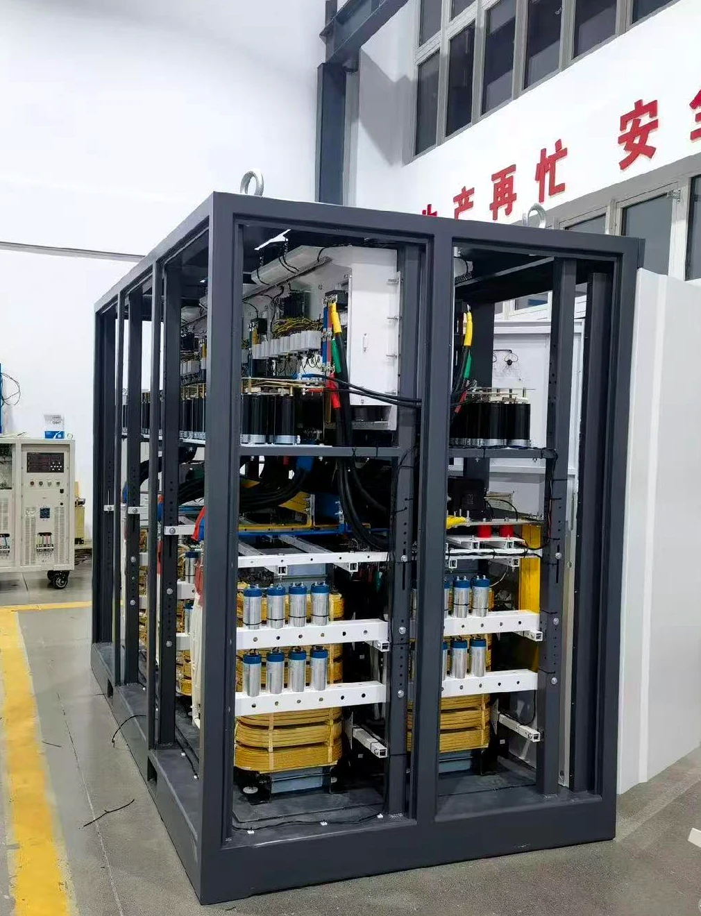 Side view of open-frame partial discharge-free power supply