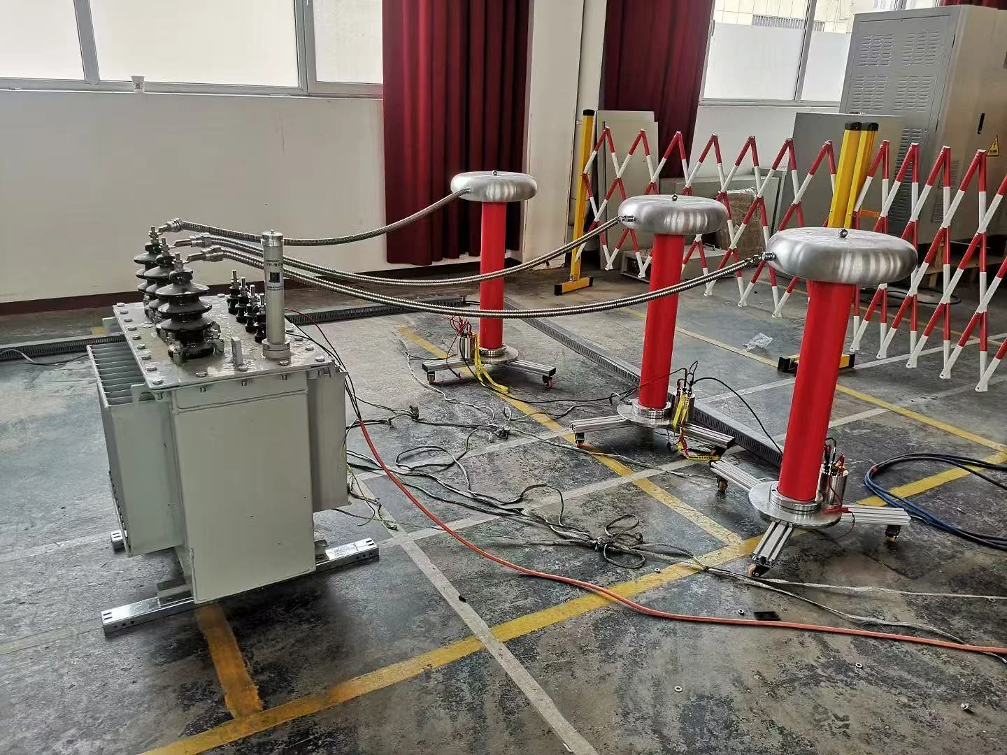 High-voltage transformer test setup with test power equipment